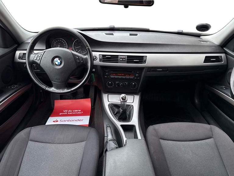 BMW 320i 2,0