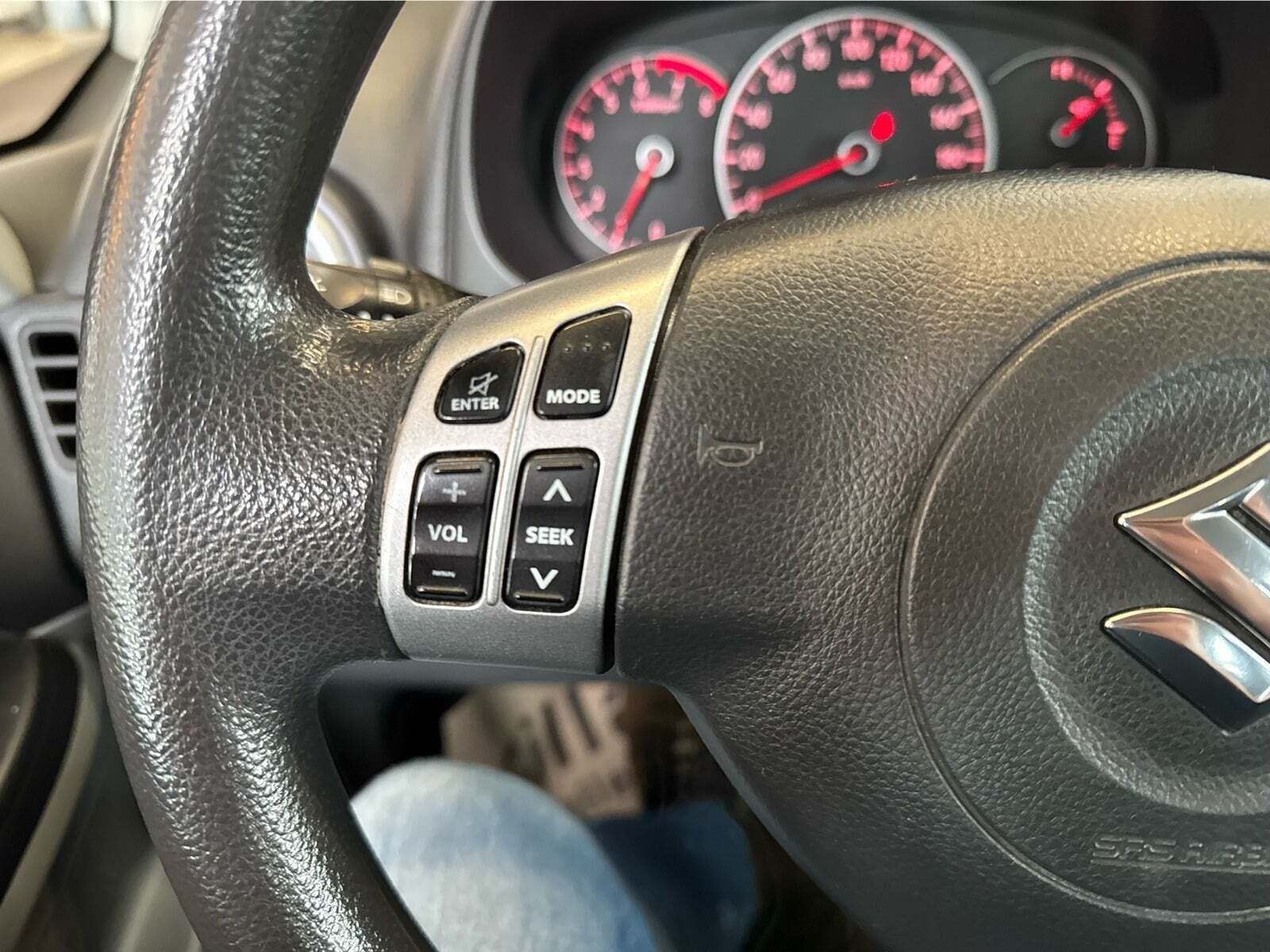 Sort Suzuki SX4 fra 2006