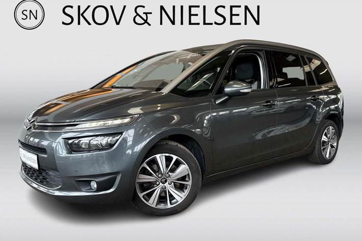 Grå Citroën Grand C4 Picasso fra 2015 set udefra