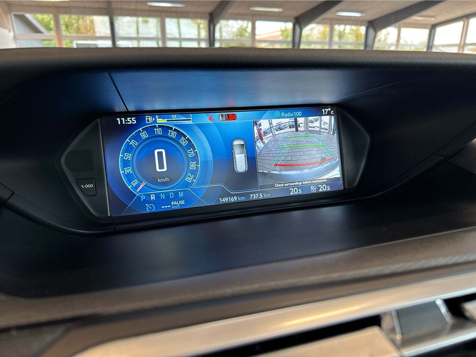 Grå Citroën Grand C4 Picasso fra 2015