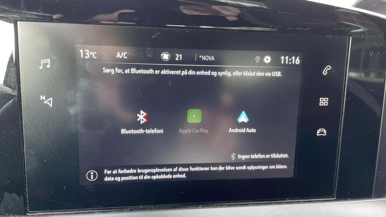 Beige Opel Mokka-e fra 2021