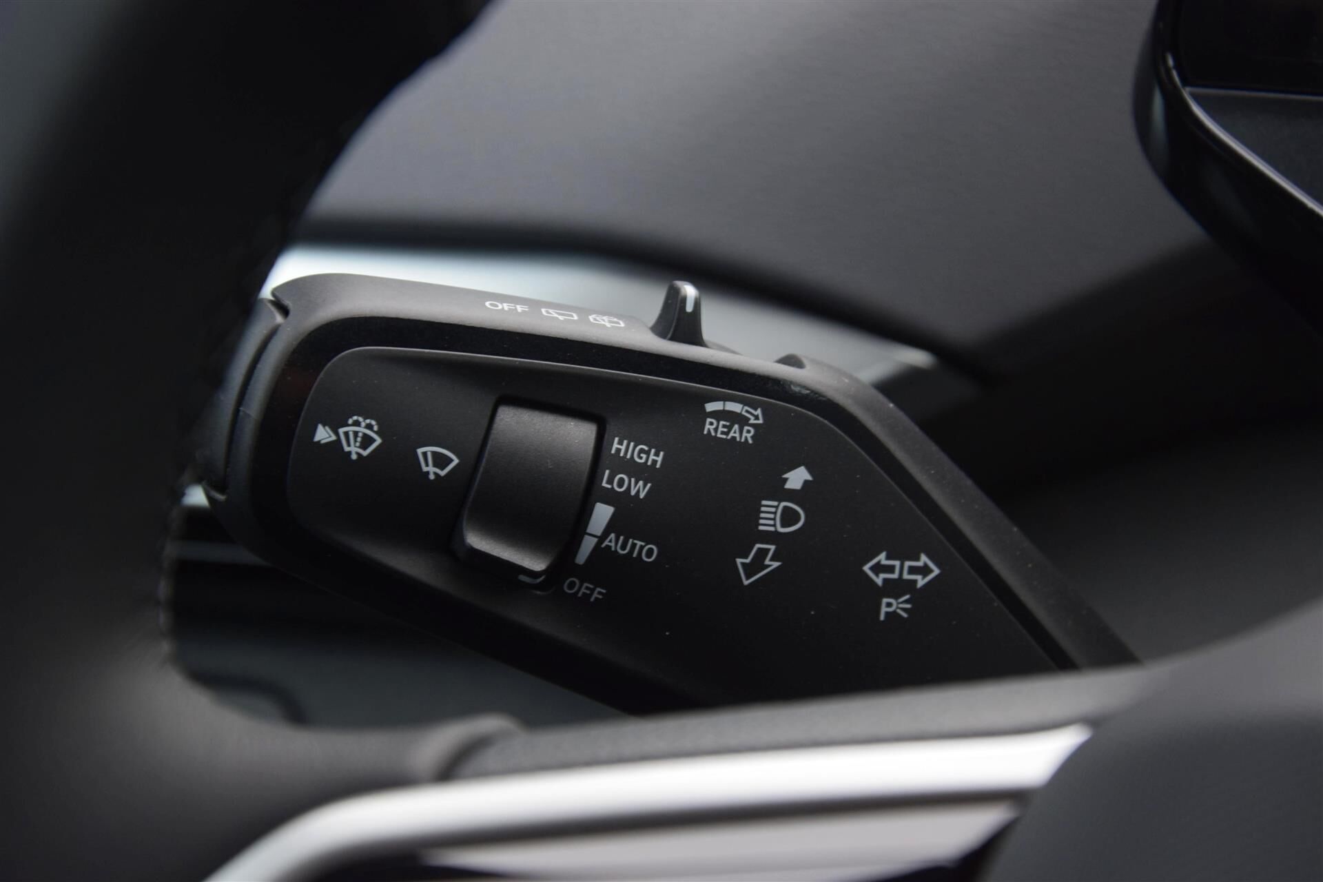 Sort VW ID.4 fra 2025