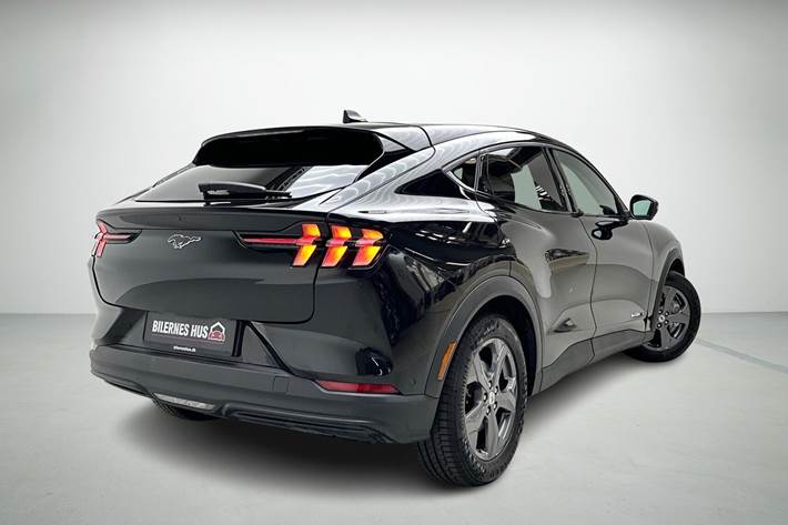 Sort Ford Mustang Mach-E fra 2022