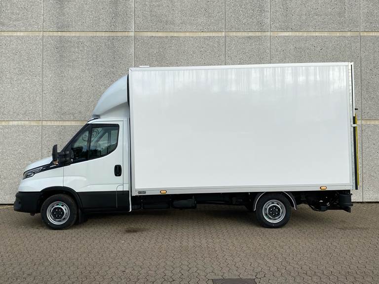 Iveco Daily 3,0 35S18 4100mm D 180HK Ladv./Chas. 8g Aut.