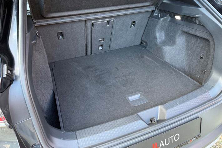 Grå VW ID.4 fra 2022