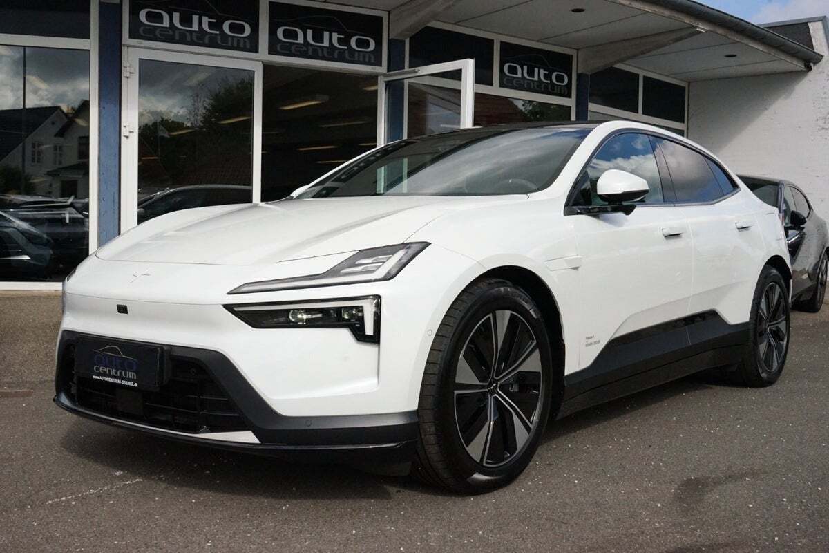 Polestar 4 Long Range