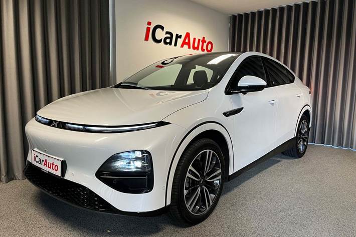 Hvid Xpeng G6 fra 2024 set udefra