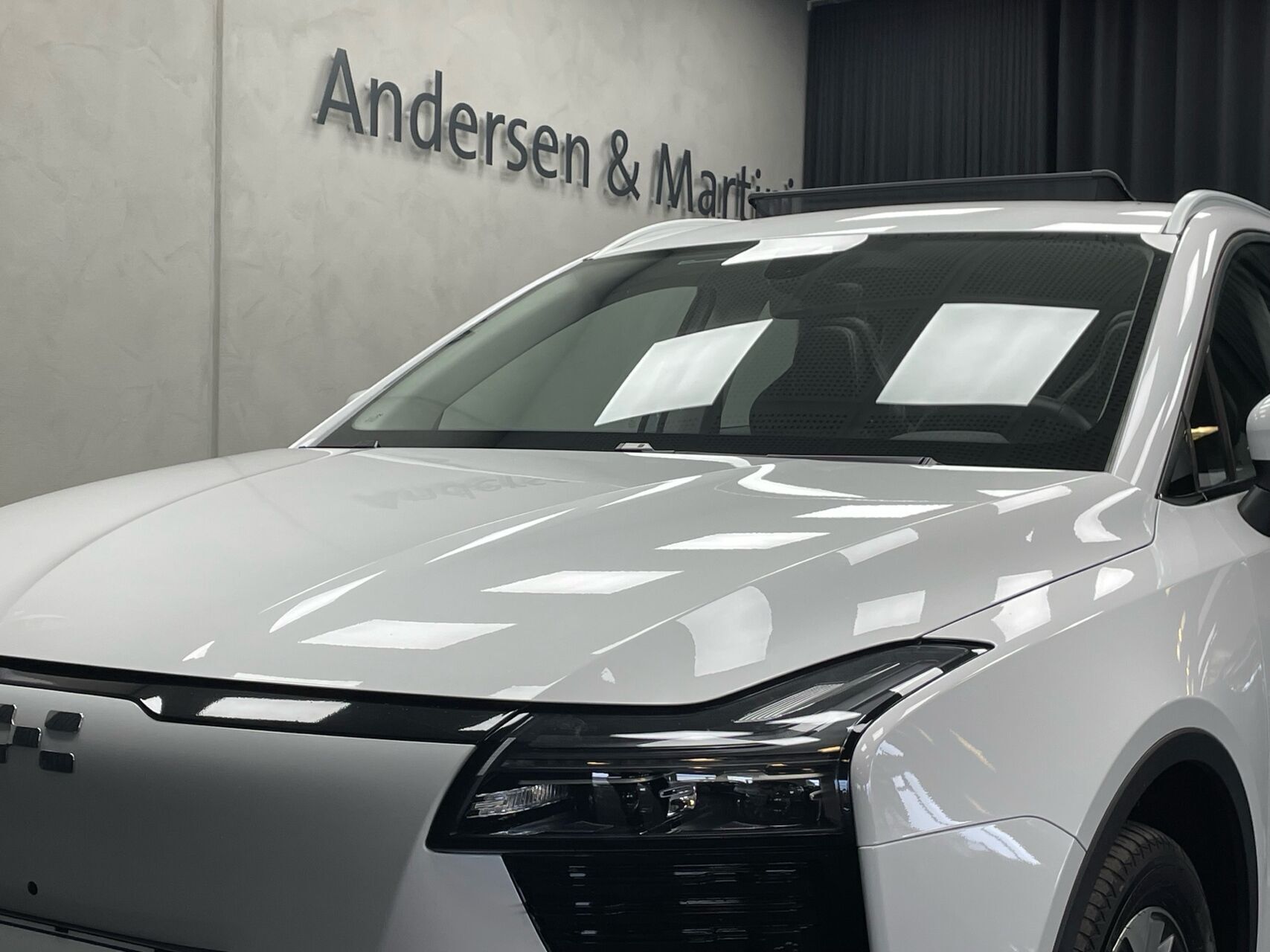 Aiways U5 EL Premium 204HK 5d Aut.