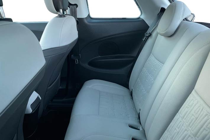 Grøn Fiat 500e fra 2023