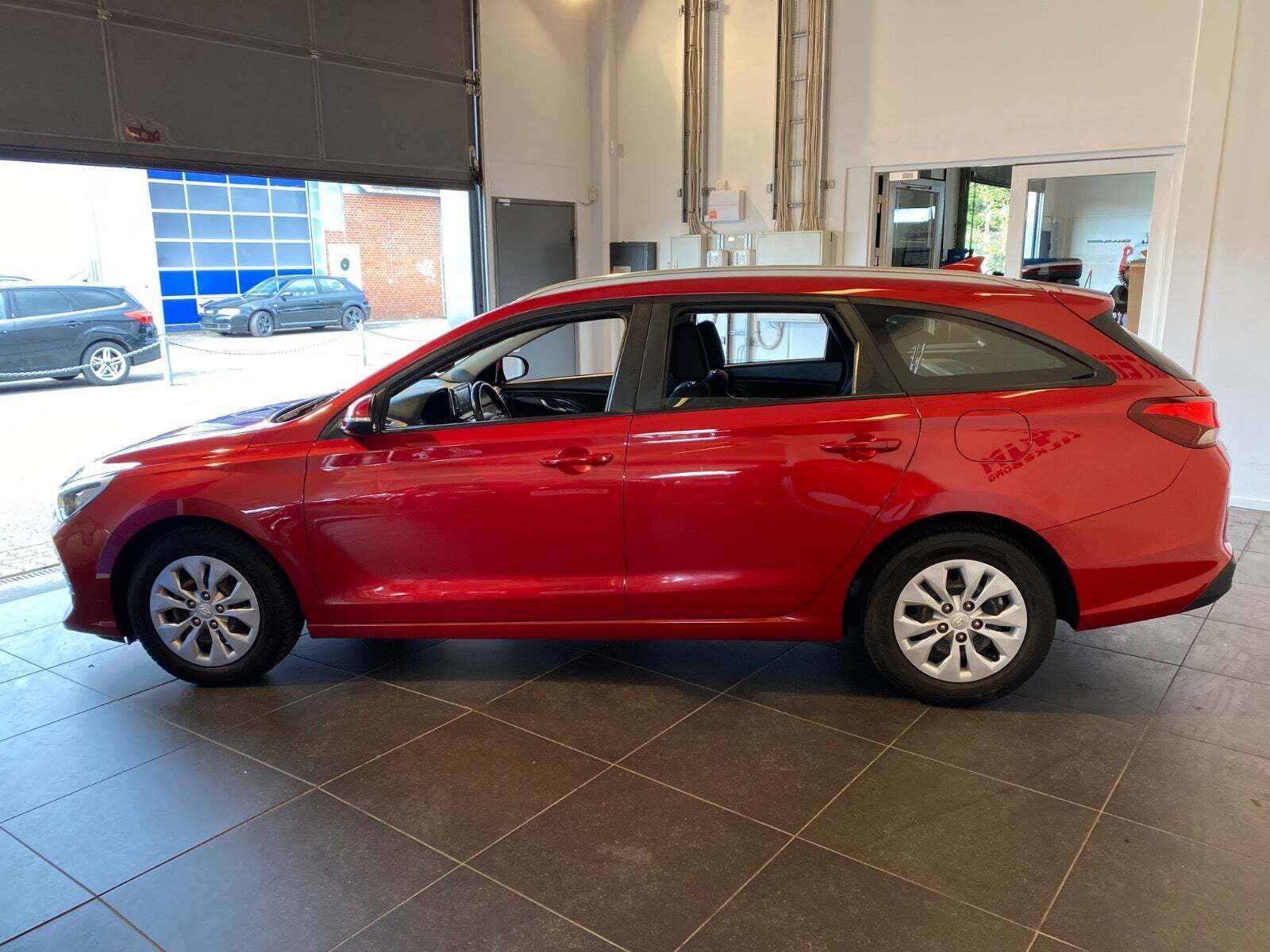 Hyundai i30 1,6 CRDi 110 Life+ stc.