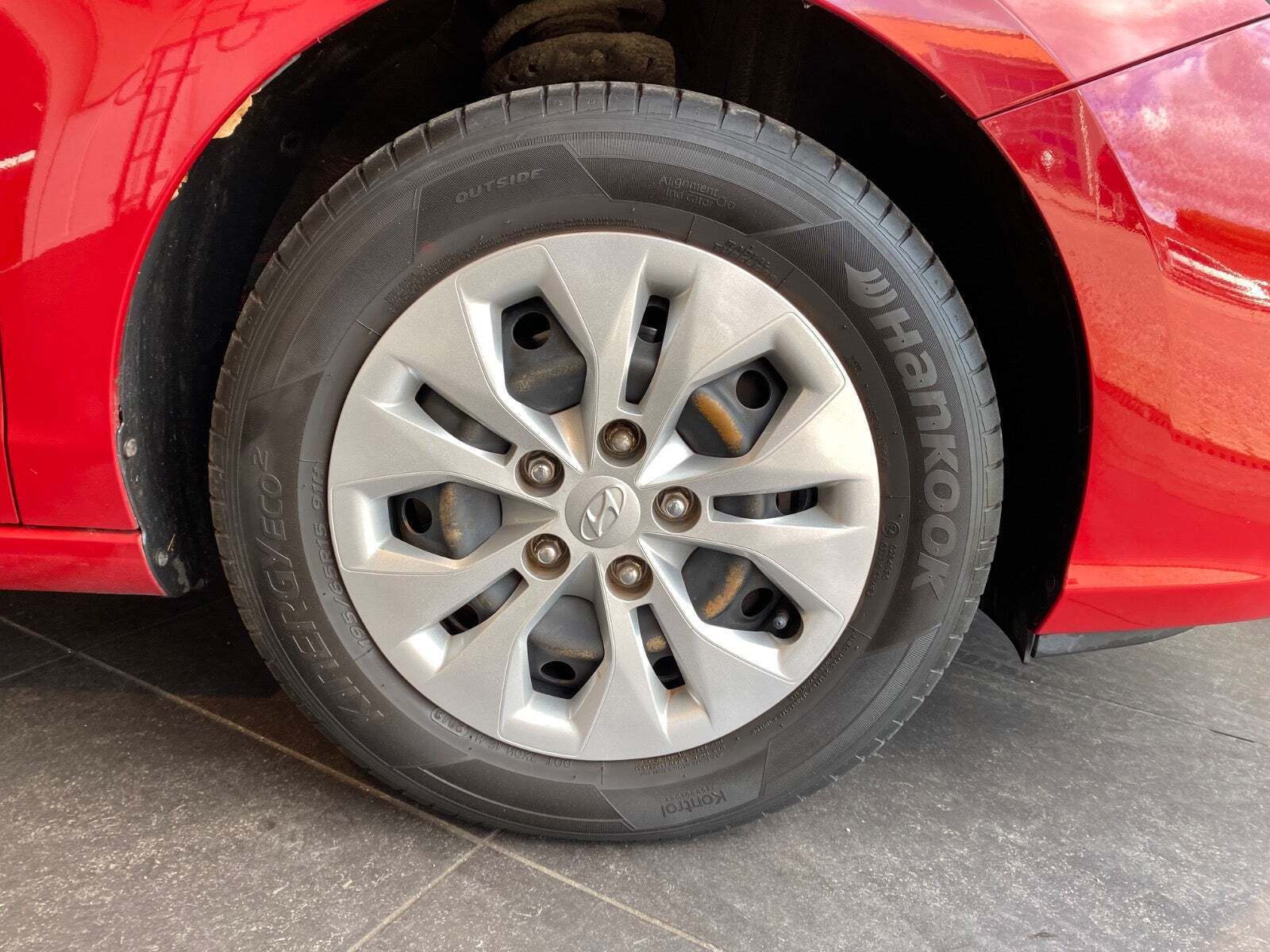 Hyundai i30 1,6 CRDi 110 Life+ stc.