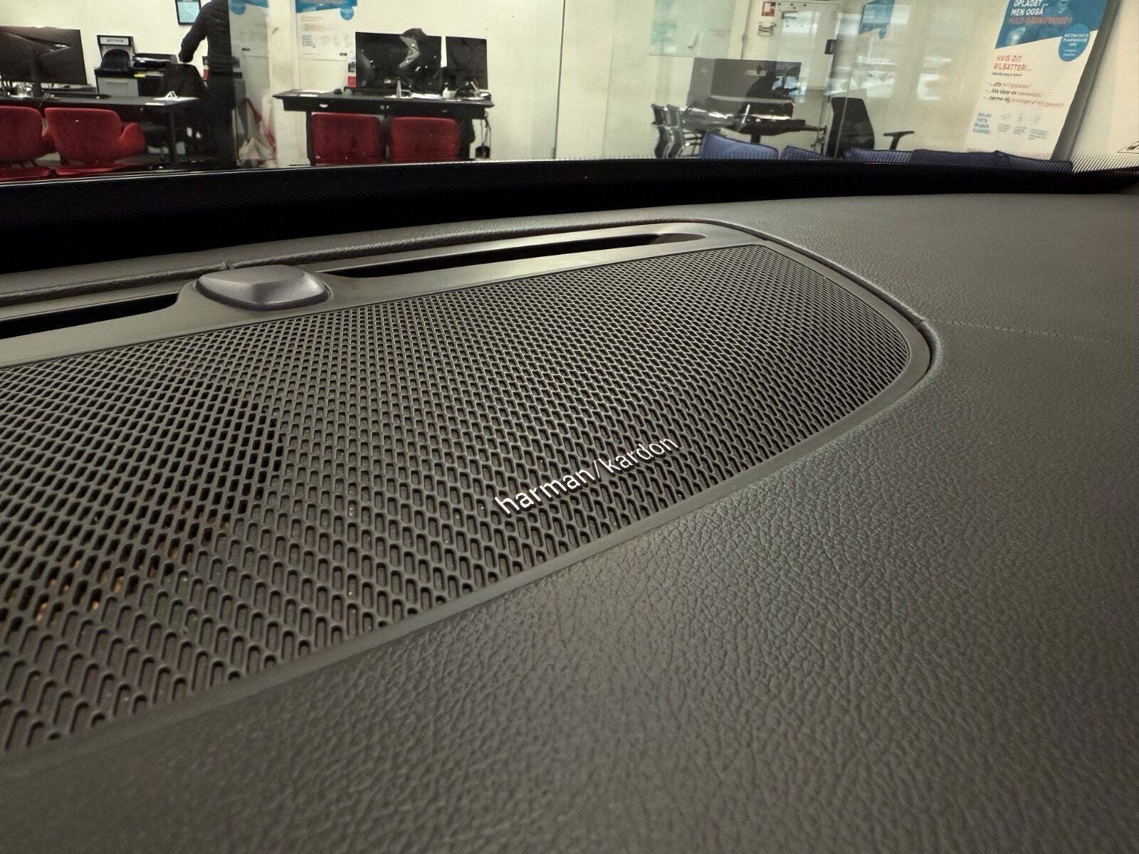 Sort Volvo XC90 fra 2019