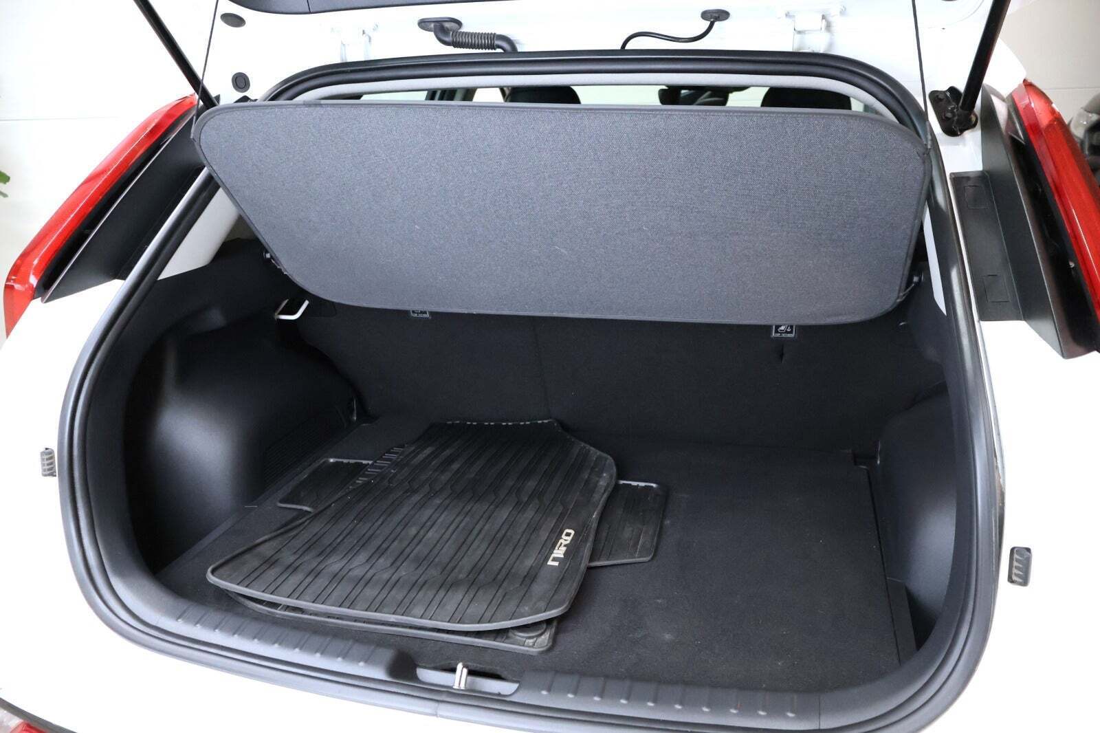 Hvid Kia Niro fra 2022