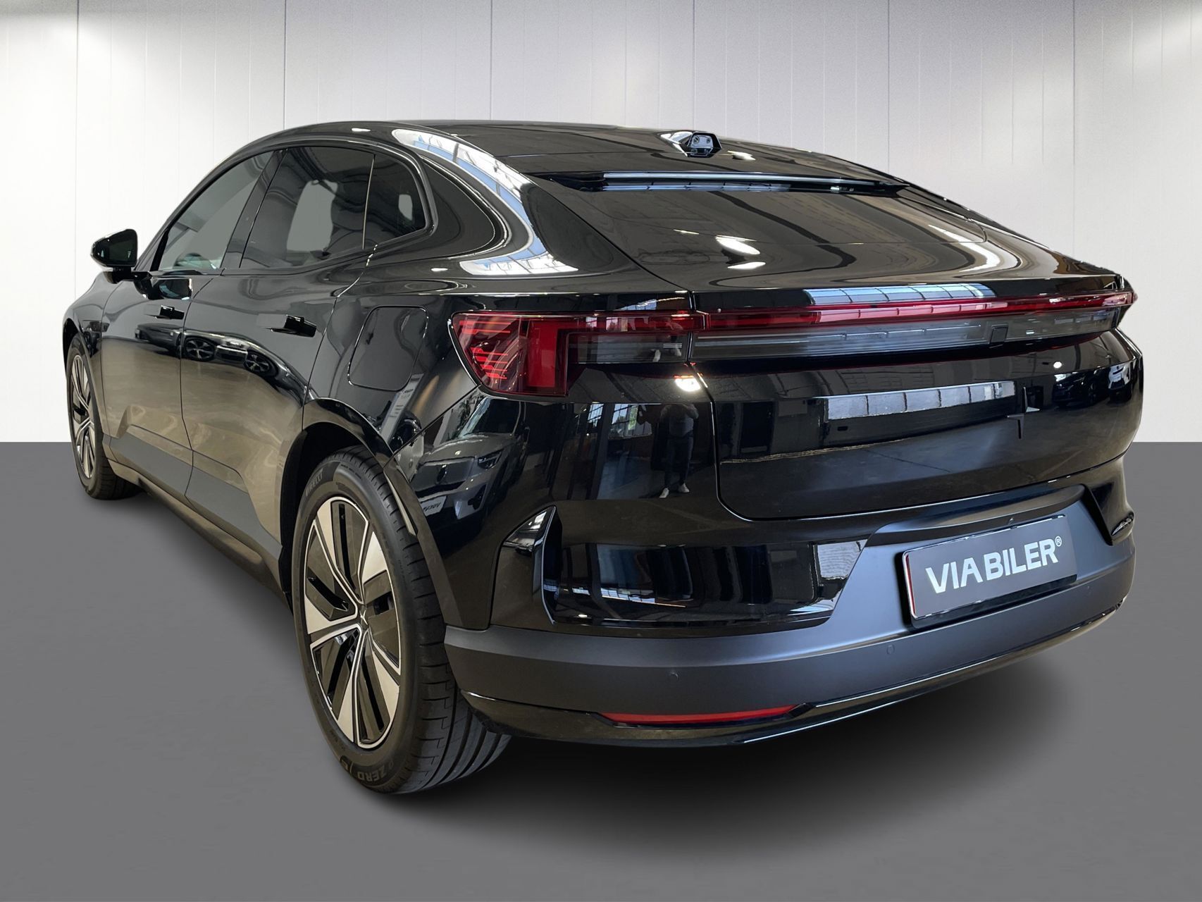 Polestar 4