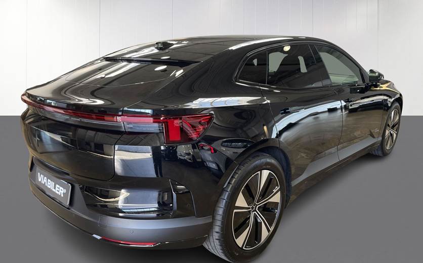Polestar 4
