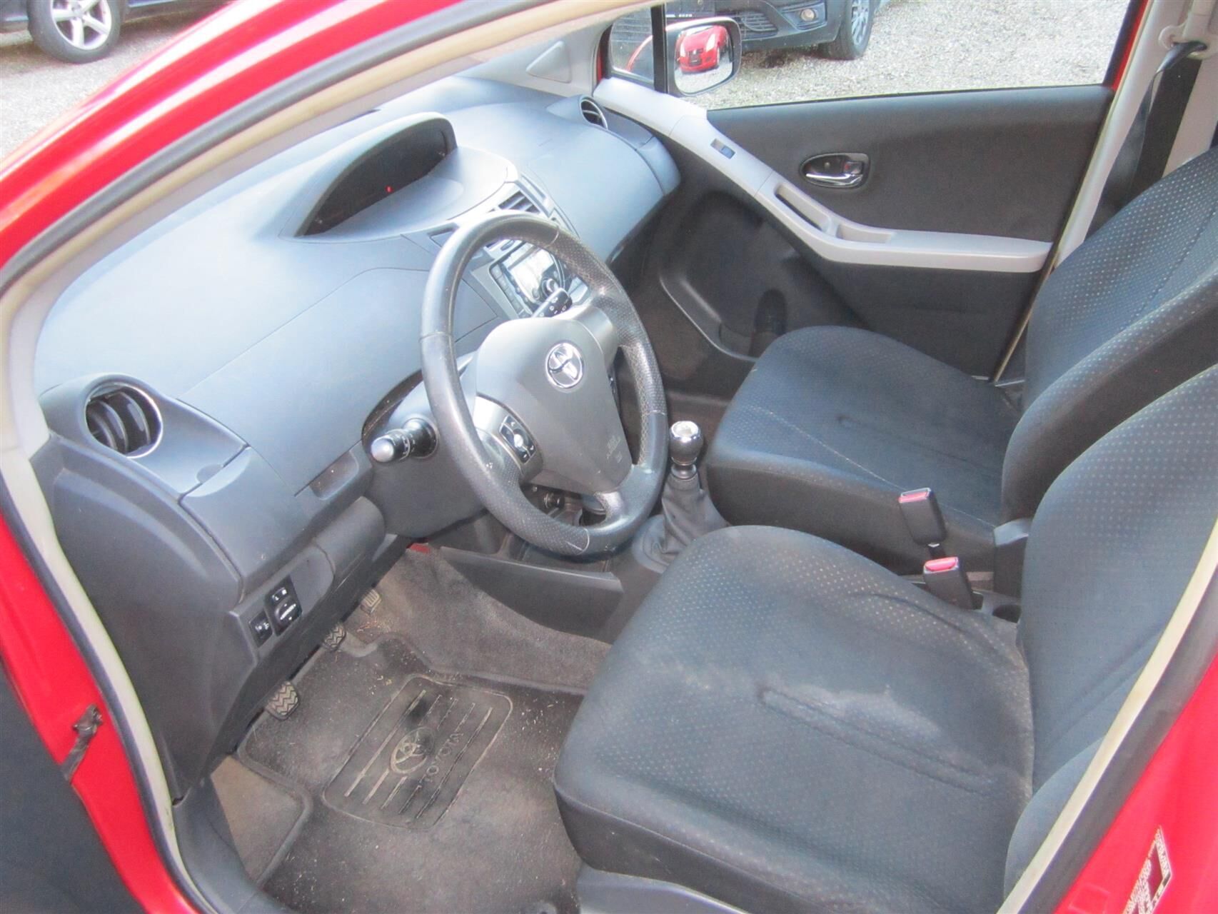 Toyota Yaris 1,3 Man.6, 5D. 99HK 5d