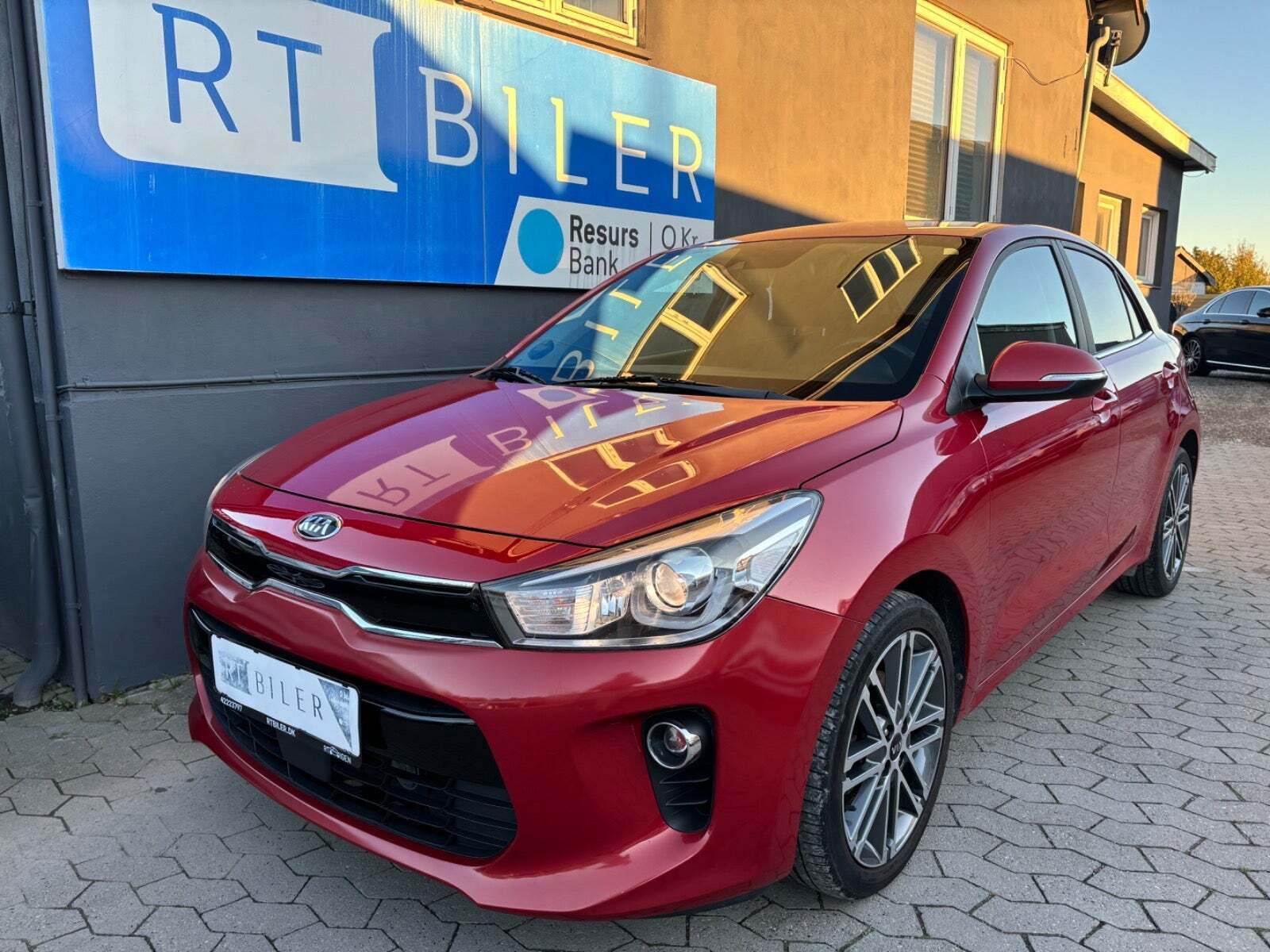 Hvid Kia Rio fra 2017