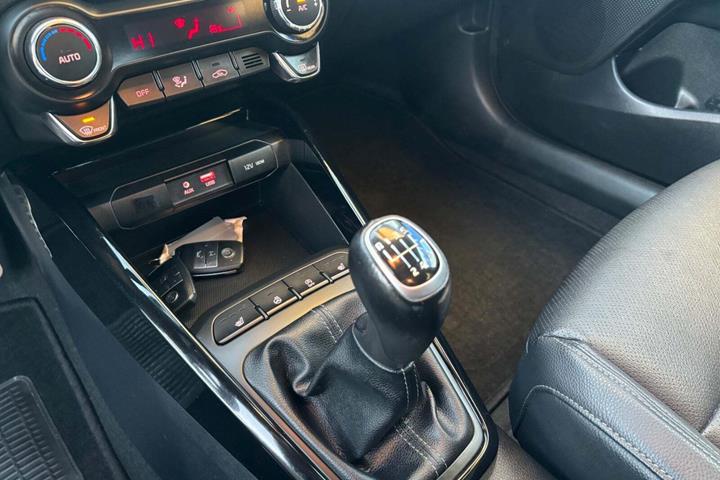 Hvid Kia Rio fra 2017