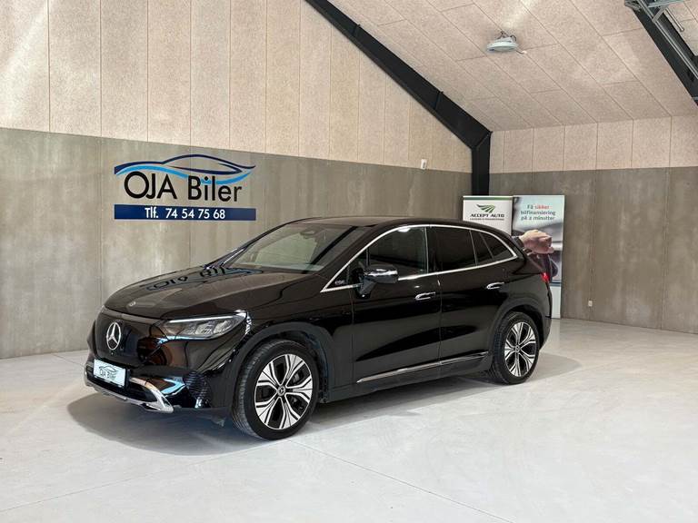 Mercedes EQE300 SUV Electric Art