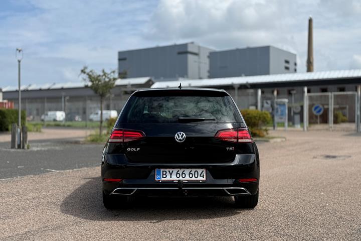 Sort VW Golf fra 2017