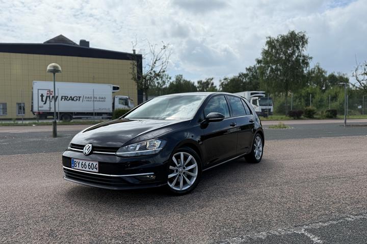 Sort VW Golf fra 2017