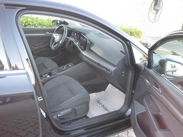 VW Golf VIII 1,4 eHybrid DSG