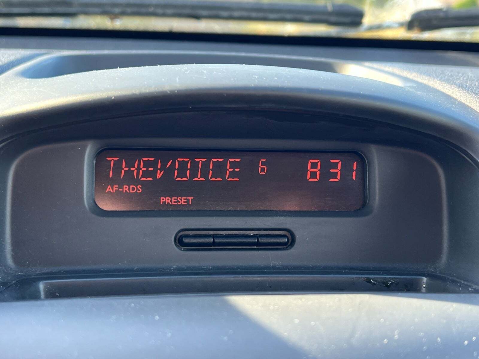 Sølv Renault Clio II fra 2008