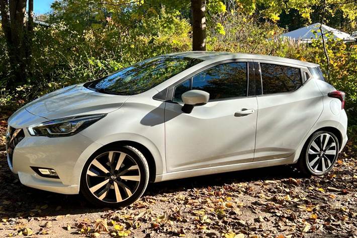 Hvid Nissan Micra fra 2018