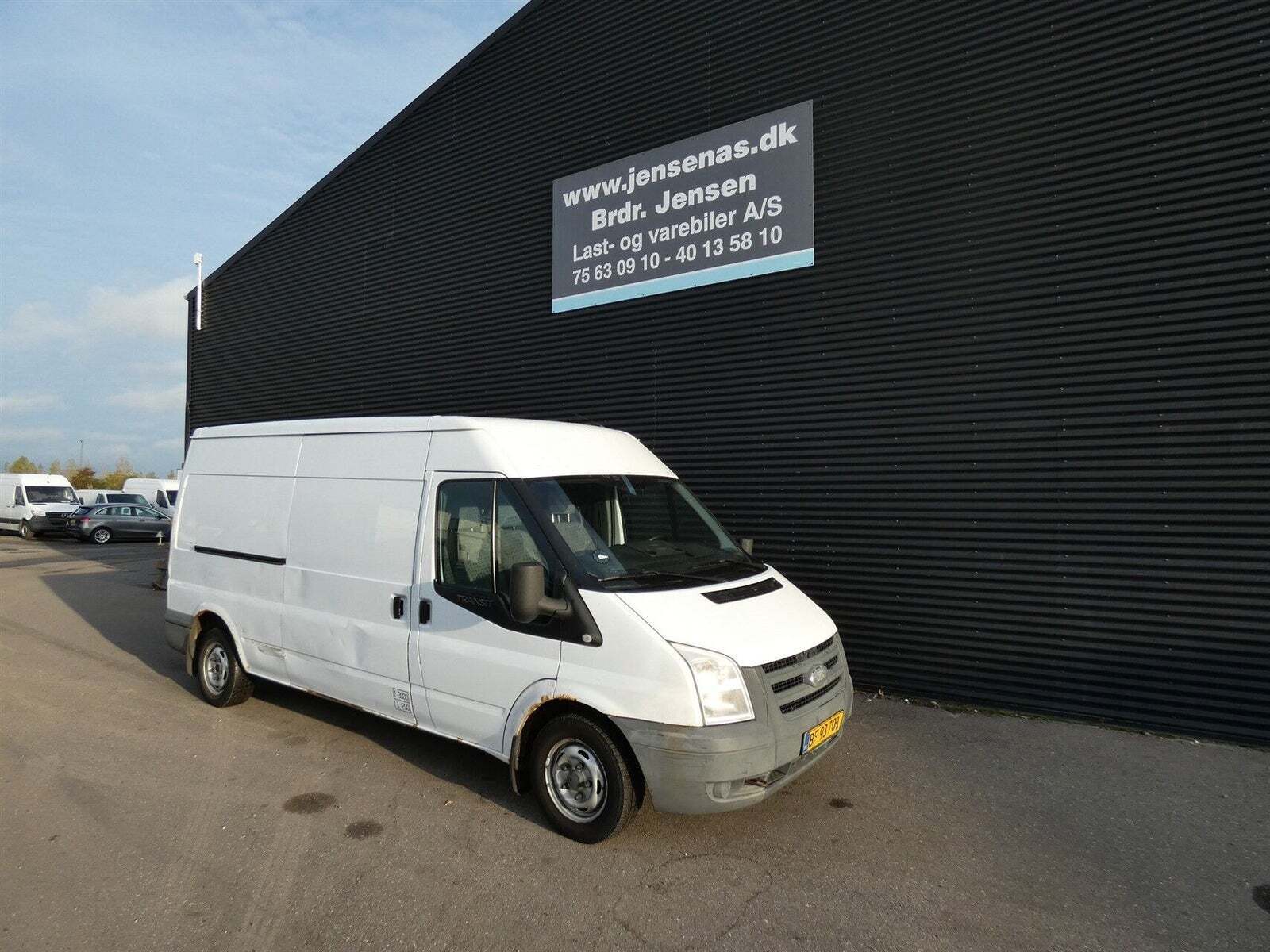 Ford Transit 300L Van 2,2 TDCi 115 Trend