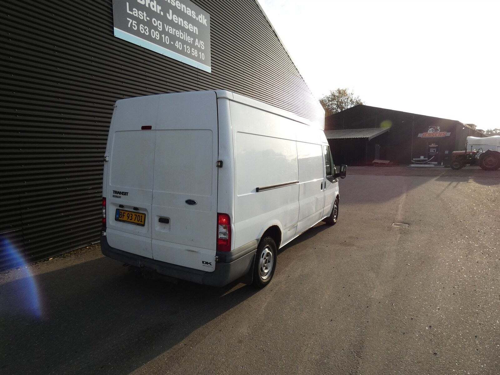 Ford Transit 300L Van 2,2 TDCi 115 Trend