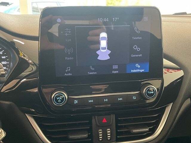 Hvid Ford Fiesta fra 2020