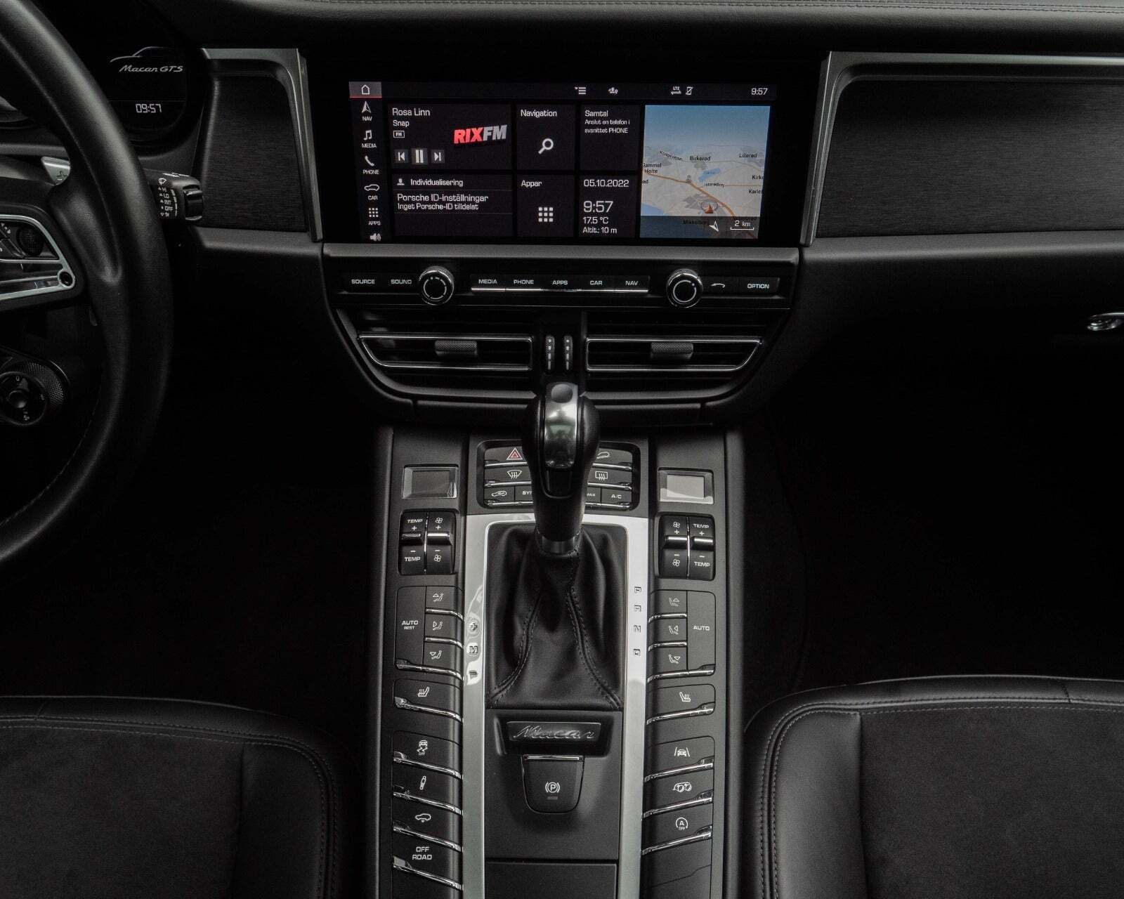 Grå Porsche Macan GTS fra 2020