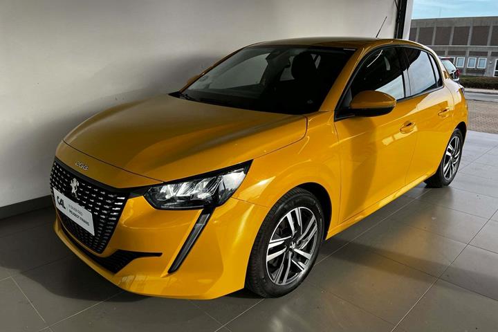 Gul Peugeot 208 fra 2021