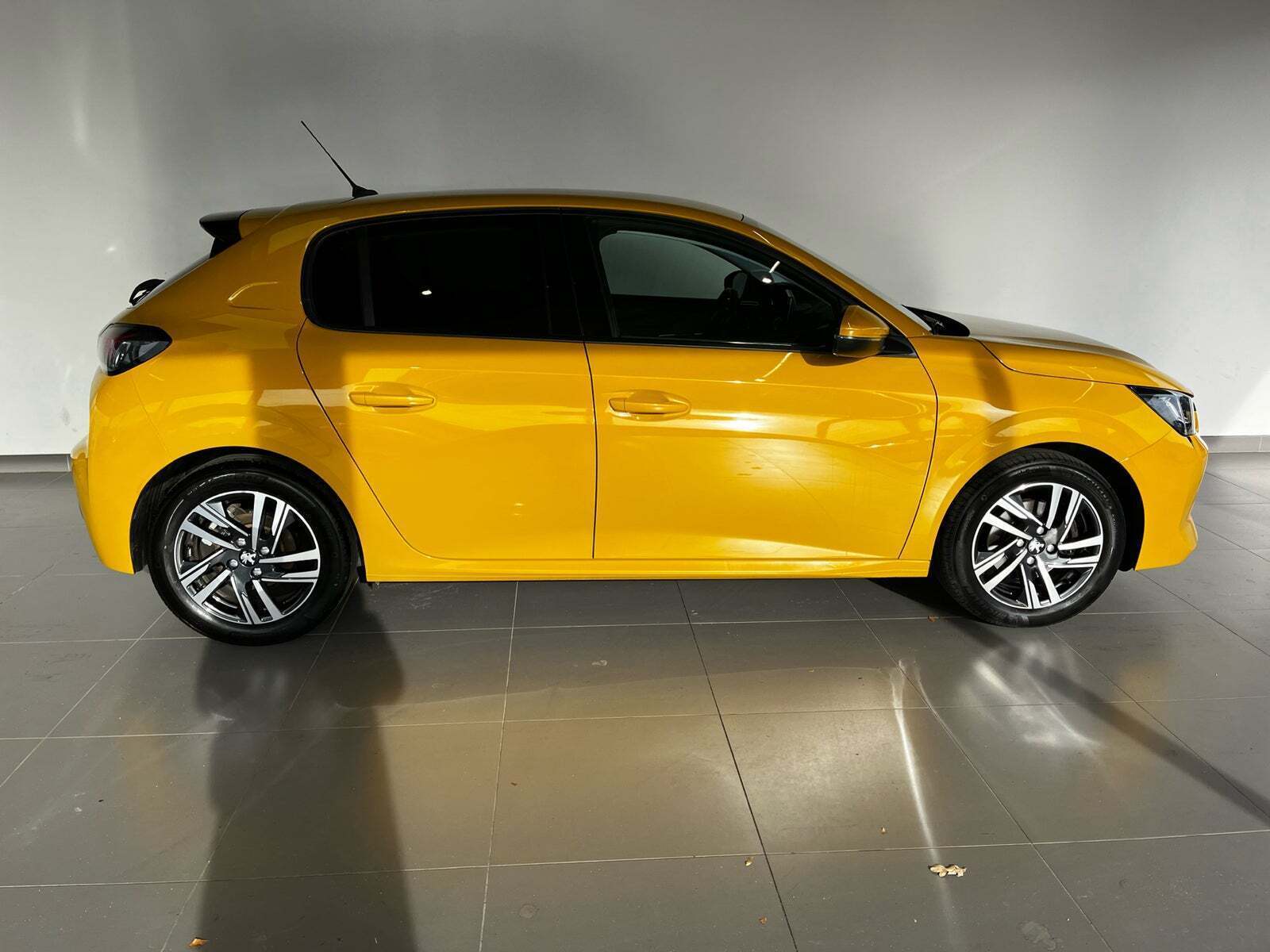 Peugeot 208 1,2 PureTech 100 Evolution+