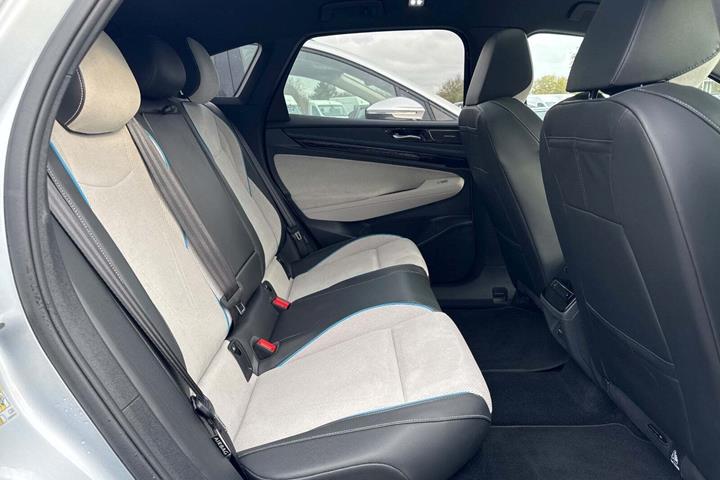 Sølv VW ID.7 fra 2024