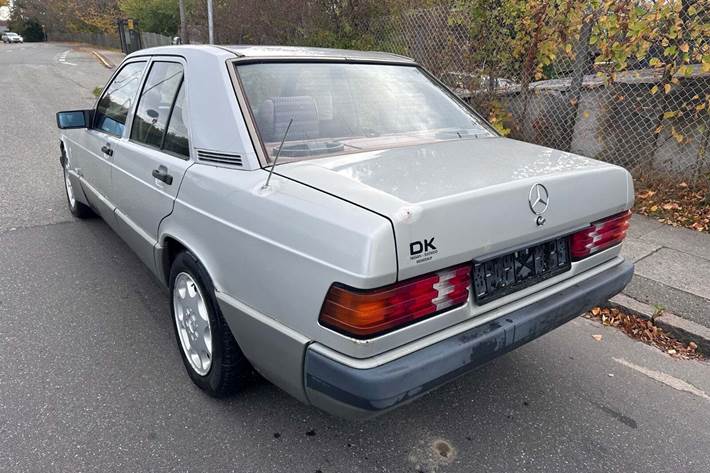 undefined Mercedes 190 E fra 1990
