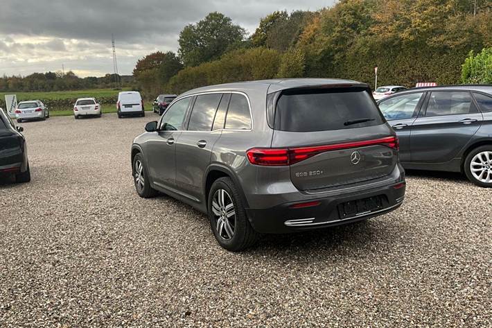 undefined Mercedes EQB250+ fra 2024