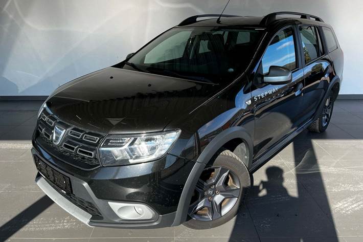 Sort Dacia Logan Stepway fra 2017