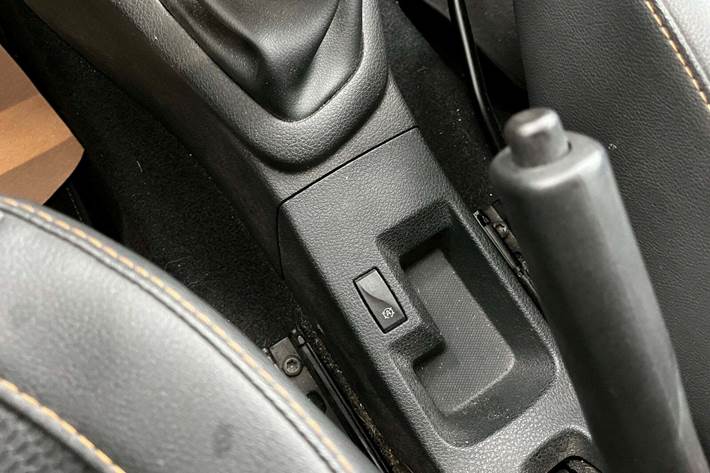 Sort Dacia Logan Stepway fra 2017