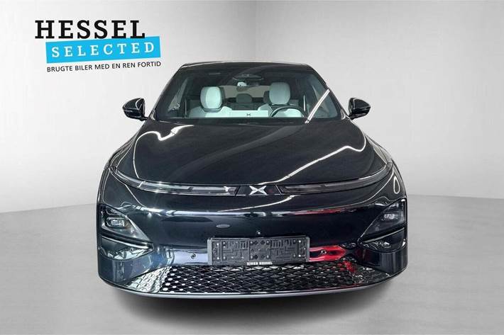 Sort Xpeng G6 fra 2024