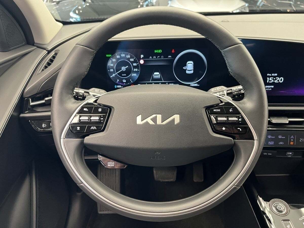 Hvid Kia Niro fra 2023