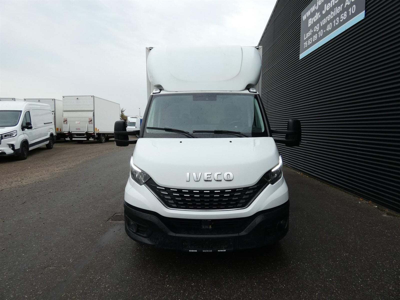Hvid Iveco Daily fra 2021