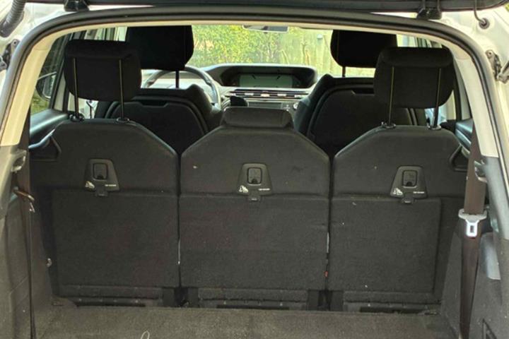 Hvid Citroën Grand C4 Picasso fra 2016