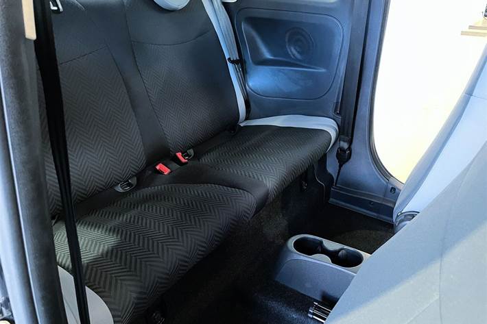 Sort Fiat 500 fra 2018