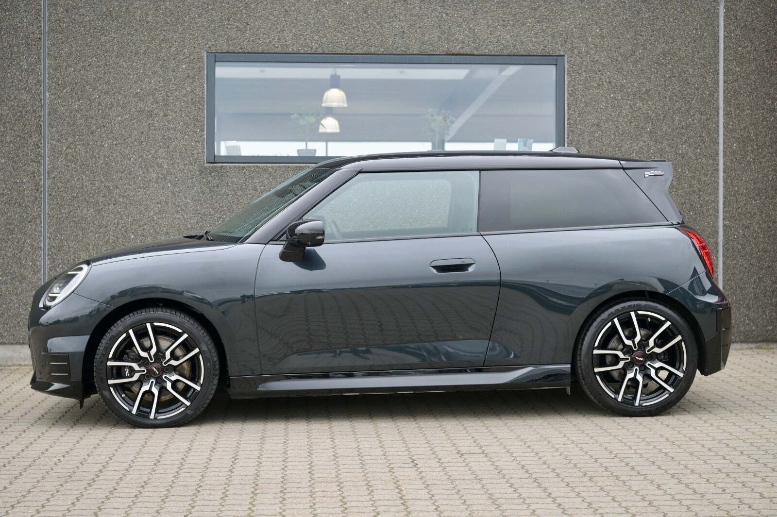 Mini Cooper SE JCW Trim XL