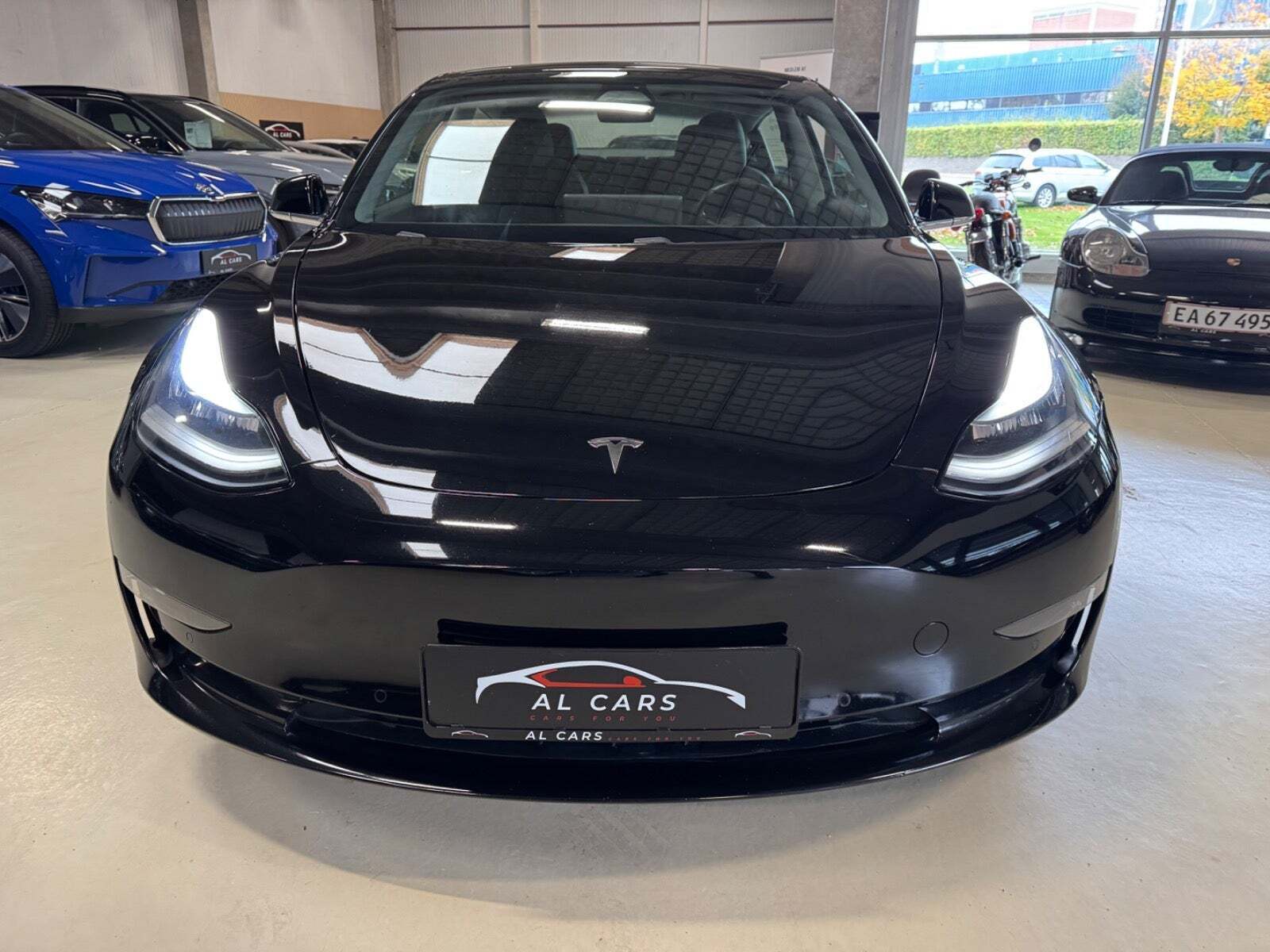 Tesla Model 3 Long Range AWD