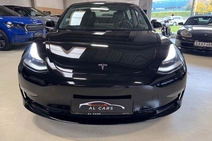 undefined Tesla Model 3 fra 2019