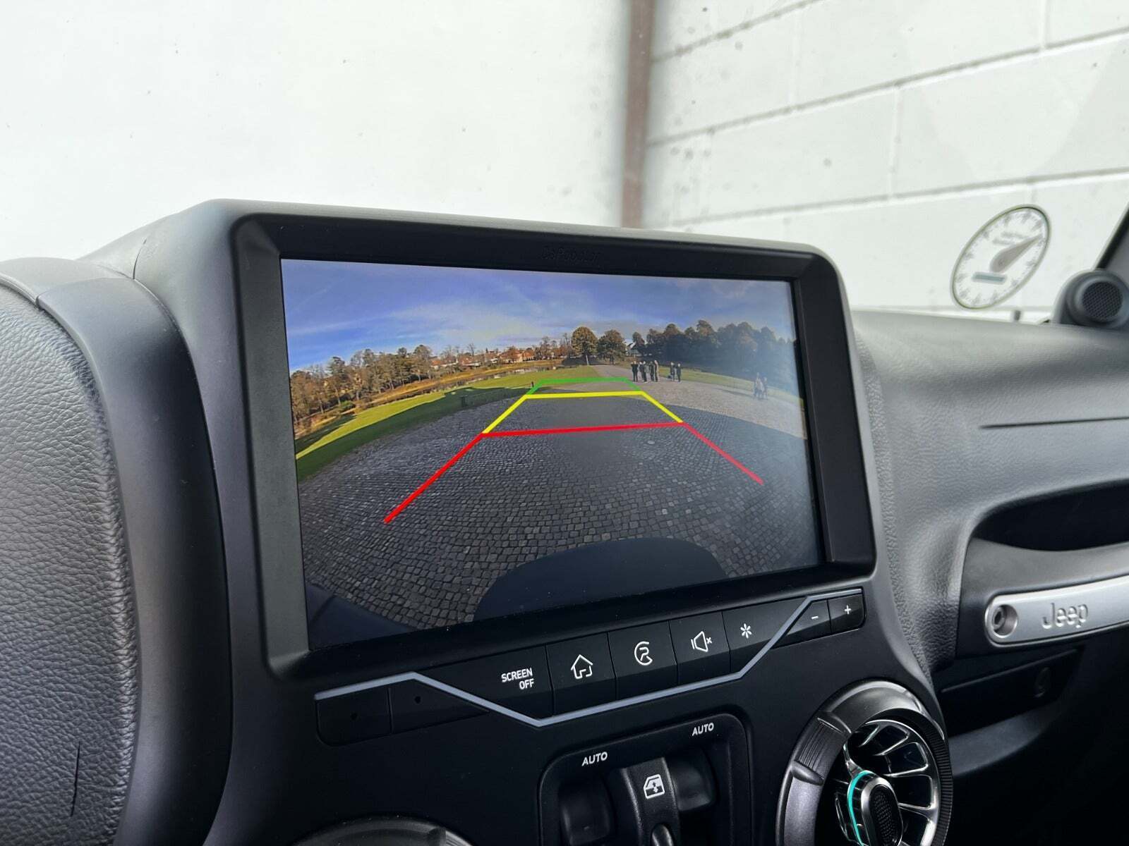 Sort Jeep Wrangler Unlimited fra 2014