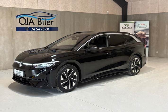 Sort VW ID.7 fra 2024 set udefra