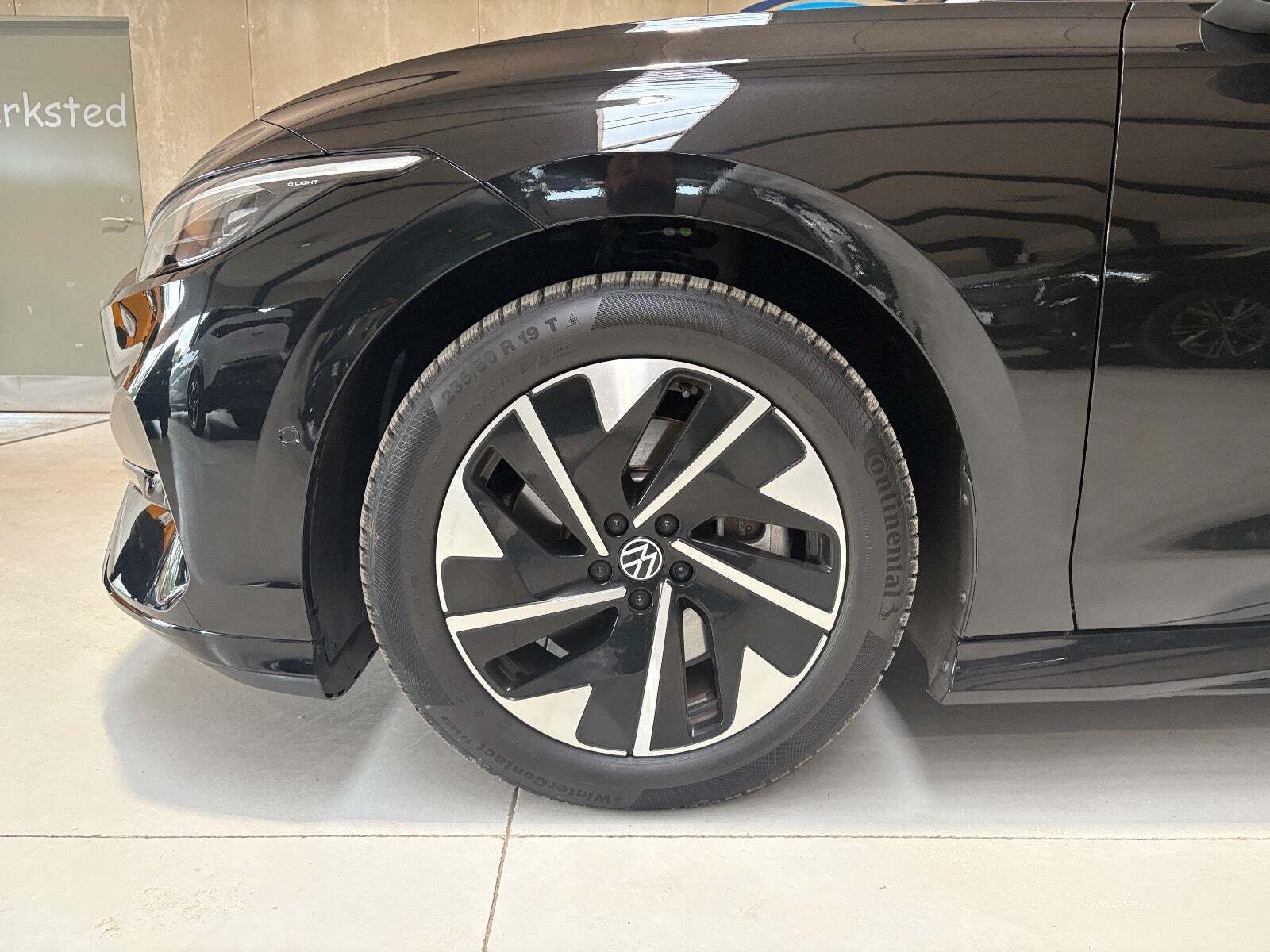 Hvid VW ID.7 fra 2024